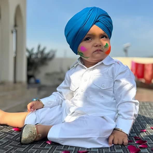 दरअसल सिद्धू मूसेवाला के छोटे भाई शुभदीप सिंह की तस्वीरें इंस्टाग्राम पेज Sahibpartap Singh Sidhu ने हाल ही में शेयर की हैं.