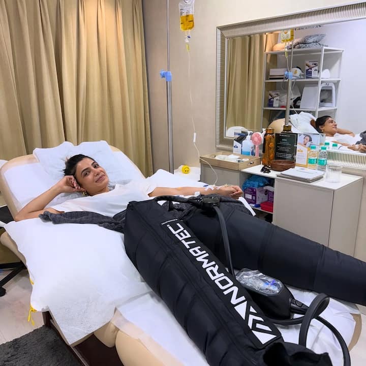 Recovery @thewellnessco.int - రికవరీ అవుతున్న సమయంలో అంటూ అప్పట్లో తీసుకున్న ఫొటో ఇది. ఈ ఫొటో చూసి నెటిజన్లు మళ్లీ ఏమైందంటూ హడావుడి చేస్తున్నారు..అది పాత ఫొటో