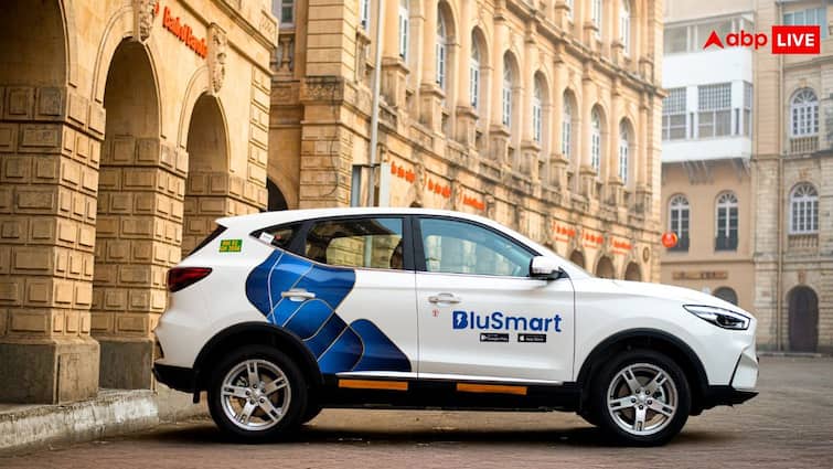 Uber is in early stage of talks to acquire electric cab service provider BlueSmart claimed in report Blusmart पर बड़ा दांव लगा सकता है Uber! क्या इलेक्ट्रिक कैब सर्विस प्रोवाइडर कर रही मुश्किलों का सामना?