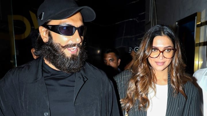 তাঁরা বলিউডের পাওয়ার কাপল। তাঁদের হাতে হাত রেখে দেখলেই ছেঁকে ধরেন ছবিশিকারীরা। দীপিকা পাডুকোন (Deepika Padukone) ও রণবীর সিংহ (Ranveer Singh)। সদ্য সোশ্যাল মিডিয়ায় ভাইরাল হল তাঁদের বিমানবন্দরে তোলা তাঁদের একটি ভিডিও। কিন্তু বিধি বাম। প্রশংসার বদলে সেই ভিডিও দেখেই ধেয়ে এল কটাক্ষ।