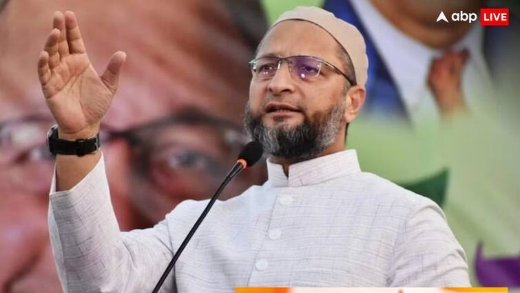 'संसद के सामने की मस्जिद को भी सरकार बताती है अपनी प्रॉपर्टी', वक्फ बिल के खिलाफ प्रदर्शन में और क्या बोले असदुद्दीन ओवैसी? Asaduddin Owaisi said Modi Government claims Mosque in front Parliament own Property Waqf Amendment Bill Jantar Mantar Protest ANN 'संसद के सामने की मस्जिद को भी सरकार बताती है अपनी प्रॉपर्टी', वक्फ बिल के खिलाफ प्रदर्शन में और क्या बोले असदुद्दीन ओवैसी?