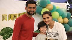 Sania Mirza Shoaib Malik: ছেলে থাকেন সানিয়ার সঙ্গে, শোয়েবের সঙ্গে দেখা হয় ইজহানের? কেমন সম্পর্ক পিতা-পুত্রের?