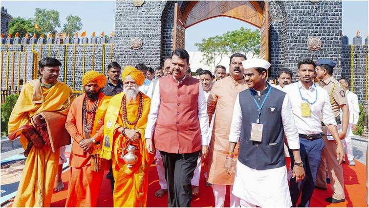 Shivaji Maharaj Temple CM Devendra fadnavis inaugurated the Shri Chhatrapati Shivaji Maharaj Temple Shivaji Maharaj Temple: महाराष्ट्र में छत्रपति शिवाजी महाराज के पहले मंदिर का लोकार्पण, क्या है इसकी खासियत?
