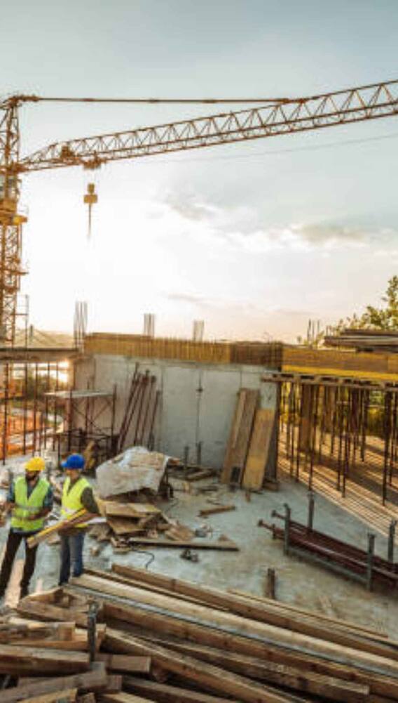 अमेरिका में मजदूर की 1 महीने की सैलरी कितनी होती है?