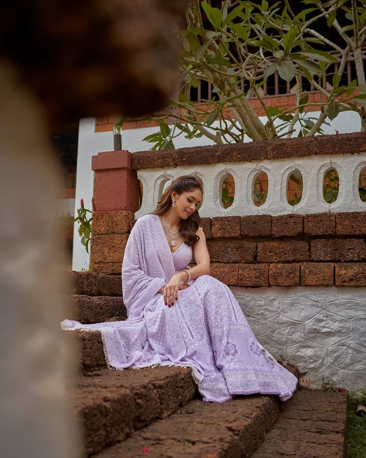 On March 11, Mrunal entertained her fans with a quirky question about sushi on her Instagram stories.