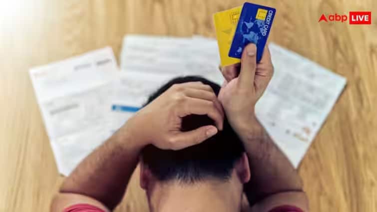 Credit Card Fraud know new method of credit card fraud Credit Card Fraud: সাবধান ! ক্রেডিট কার্ডে এবার নতুন জালিয়াতি, লাখ লাখ টাকা চুরি করেছে প্রতারকরা