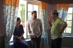 Malavika Mohanan: తెలుగులో ప్రభాస్ సినిమా... మలయాళంలో మోహన్ లాల్ మూవీ... మాళవిక లేటెస్ట్ షూటింగ్ ఫోటోలు