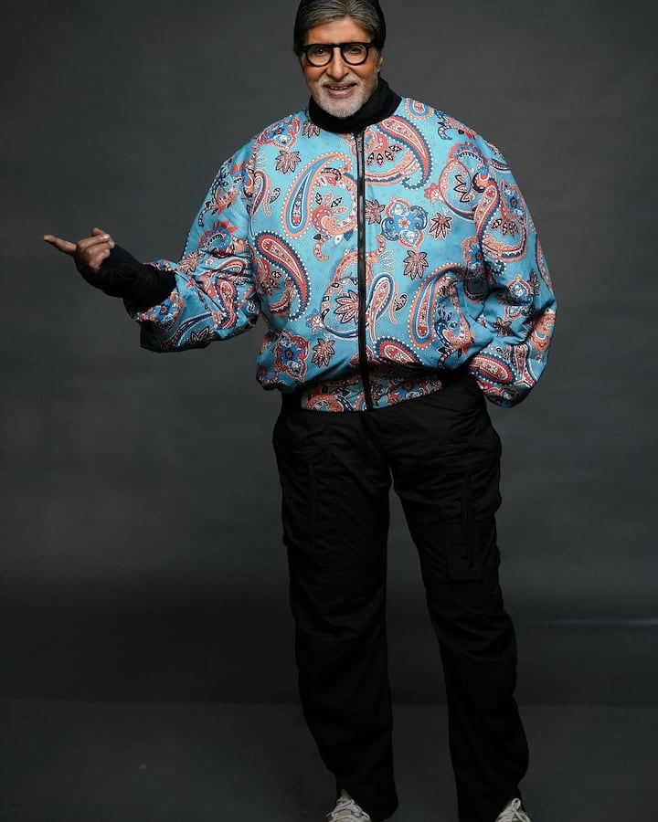 Professional Investment - Very few people will know that Amitabh Bachchan bought 10 percent stake in Just Dial in 2013. Apart from this, he has also invested his assets in many companies.