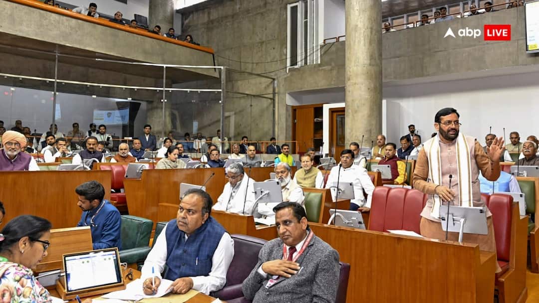 Haryana Assembly Clash between BJP and Congress MLA heated debate on job scam हरियाणा विधानसभा में बीजेपी-कांग्रेस विधायकों के बीच नोकझोंक, नौकरी घोटाले पर गरमागरम बहस