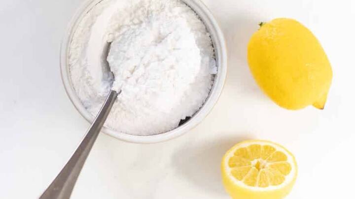 4. Baking Soda Bowls: Baking soda helps absorb strong odours and freshens the air. Place small bowls of baking soda mixed with essential oils or lemon juice in different rooms. This trick neutralises unwanted smells and keeps your home smelling fresh. (Image Source: Pinterest/avirtualvegan)
