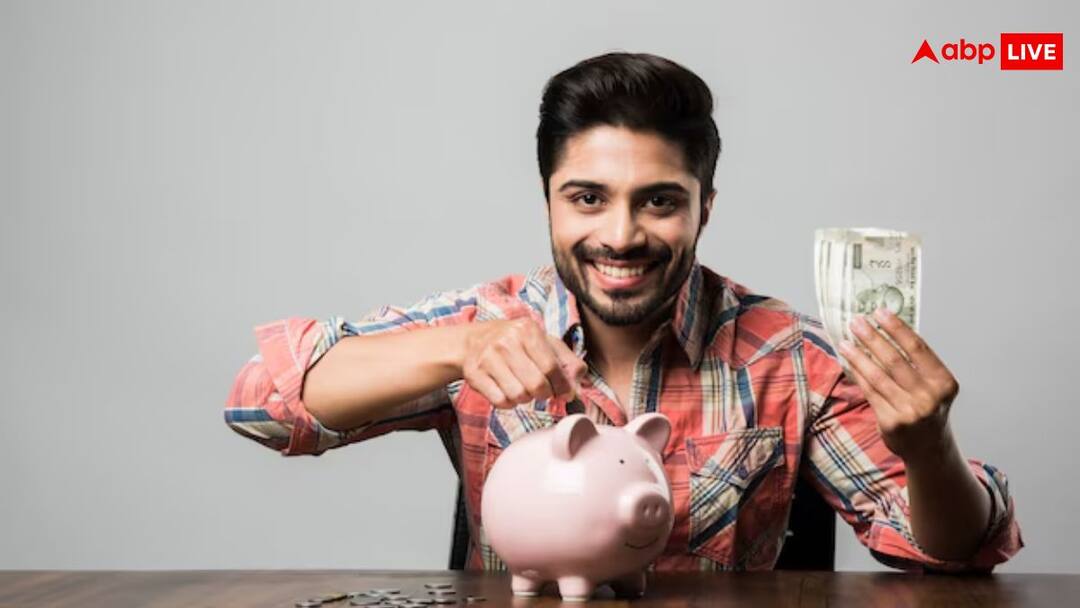 ठाठ से कटेगी जिंदगी! अगर इस तरह से करेंगे इंवेस्टमेंट तो जल्द बन जाएंगे करोड़पति, इतनी करनी होगी सेविंग्स equity mutual funds investment will help you accumulate more than Rs 2 crore in 15 years ठाठ से कटेगी जिंदगी! अगर इस तरह से करेंगे इंवेस्टमेंट तो जल्द बन जाएंगे करोड़पति, इतनी करनी होगी सेविंग्स