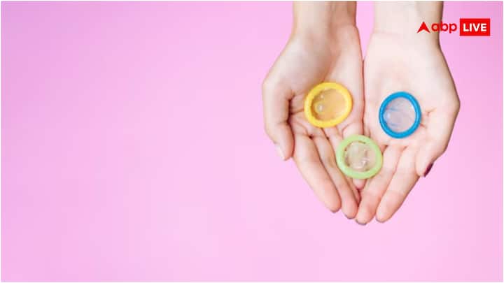 कई देशों में बढ़ती आबादी और यौन रोगों को देखते हुए सरकार भी संबंध बनाते समय कंडोम के इस्तेमाल का अपील करती हैं. यहां तक कि कई देशों में सरकार की ओर से मुफ्त में कंडोम दिए हाते हैं.