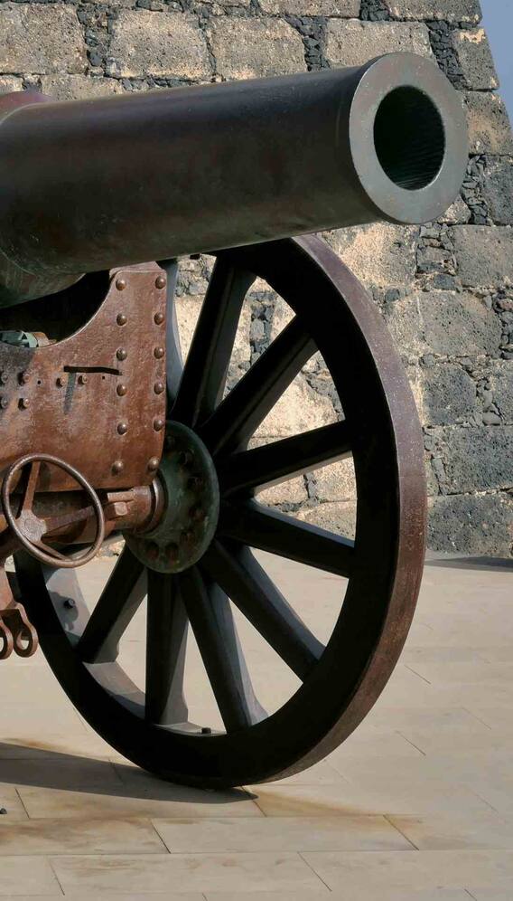 यहां तोप के गोले से शुरू होता है इफ्तार