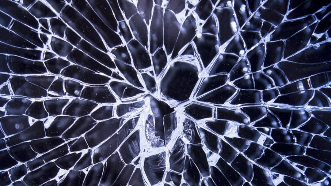 Bengaluru Pregnant Woman Among 2 Killed As Pole Collapses Pregnant Woman Among 2 Killed As Pole Collapses In Bengaluru