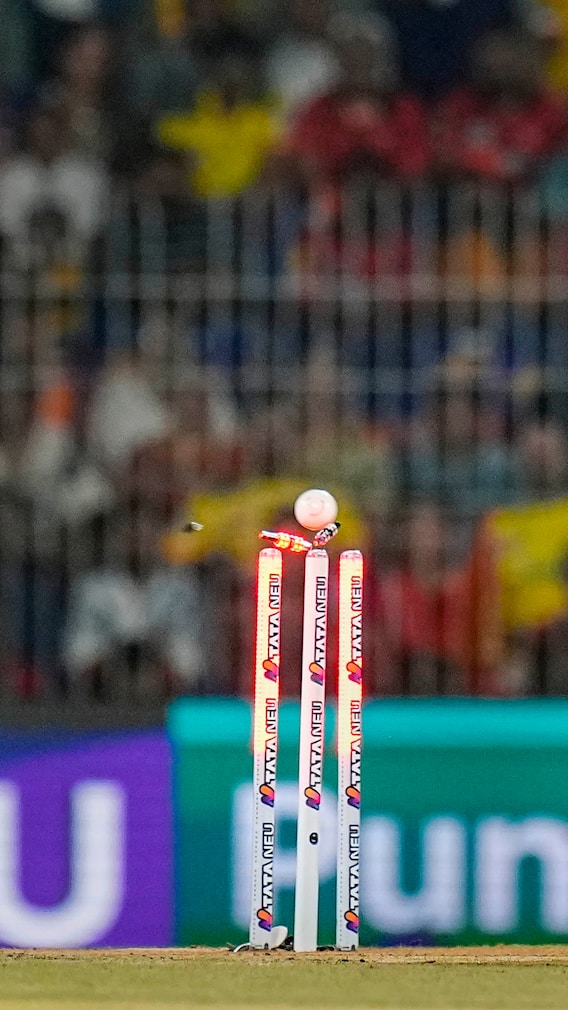 IPL के मैचों में इस्तेमाल होने वाले स्टंप की कितनी होती है कीमत?