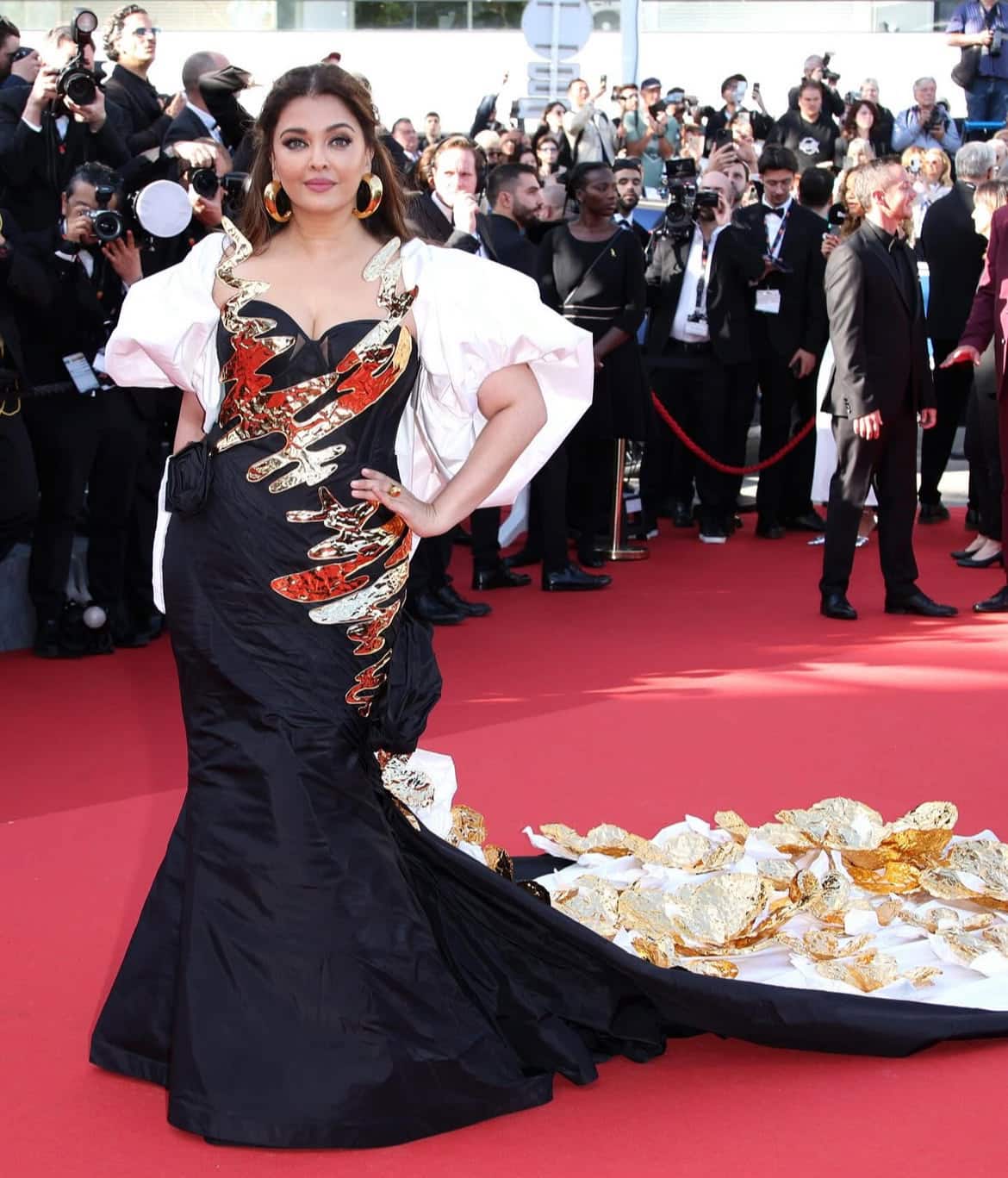 (Image Source: Instagram/@hellomagindia)