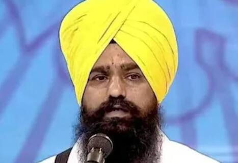 Bhindranwala Poster: ਸੰਤ ਭਿੰਡਰਾਂਵਾਲੇ ਸਿੱਖਾਂ ਦੇ ਕੌਮੀ ਸ਼ਹੀਦ ਤੇ ਨਾਇਕ...ਹਿਮਾਚਲ 'ਚ ਪੋਸਟਰ ਉਤਾਰਣਾ ਬਰਦਾਸ਼ਤ ਨਹੀਂ, ਜਥੇਦਾਰ ਗੜਗੱਜ ਦਾ ਵੱਡਾ ਐਲਾਨ Statement of jathedar kuldeep singh gargaj controversy on Bhindrwala's Poster Bhindranwala Poster: ਸੰਤ ਭਿੰਡਰਾਂਵਾਲੇ ਸਿੱਖਾਂ ਦੇ ਕੌਮੀ ਸ਼ਹੀਦ ਤੇ ਨਾਇਕ...ਹਿਮਾਚਲ 'ਚ ਪੋਸਟਰ ਉਤਾਰਣਾ ਬਰਦਾਸ਼ਤ ਨਹੀਂ, ਜਥੇਦਾਰ ਗੜਗੱਜ ਦਾ ਵੱਡਾ ਐਲਾਨ