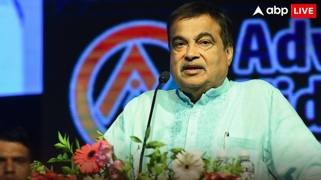 Indian government advisory new traffic regulations in India fine increased upto 10 times police cut challan Motor vehicle act Fact-Check: क्या 1 मार्च से बदल रहे ट्रैफिक रूल्स? जानें वायरल हो रही खबर की सच्चाई