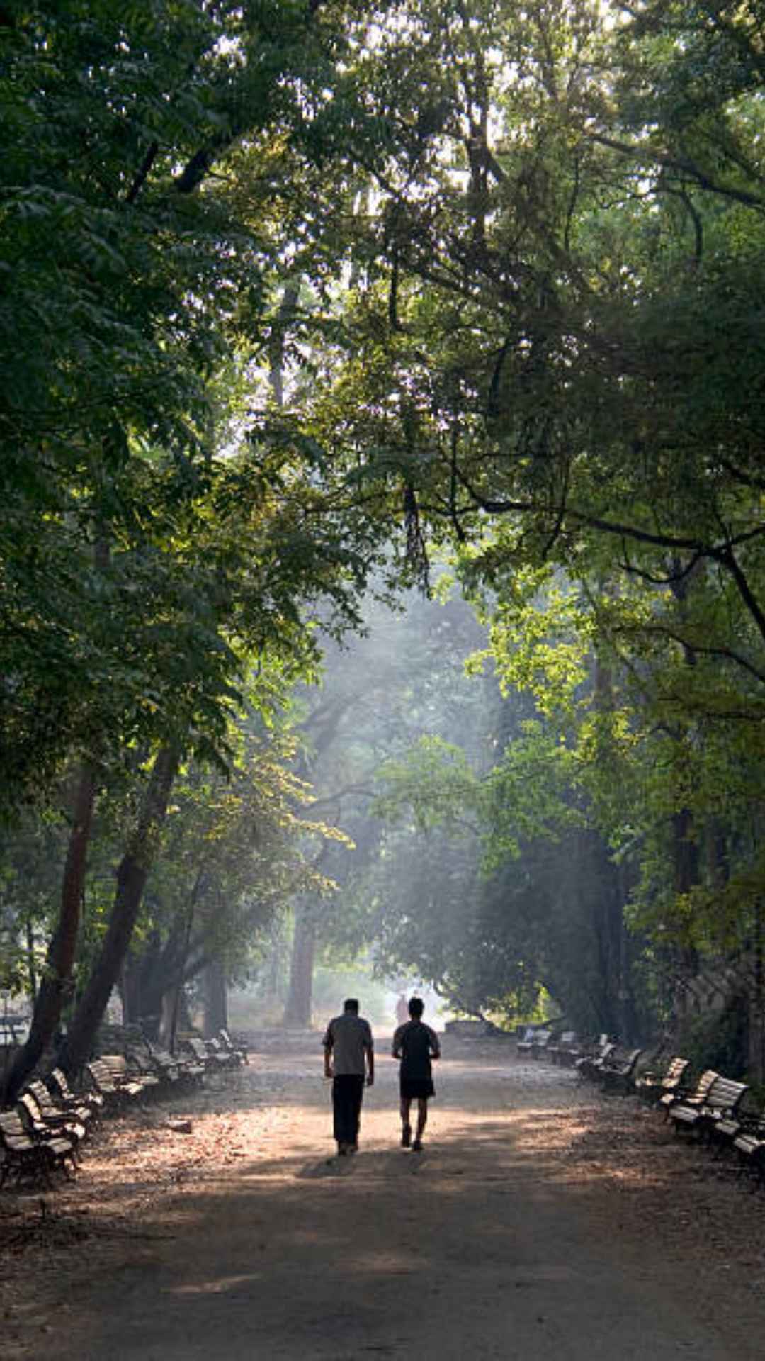 एक किमी चलने का मतलब कितने कदम चलना होता है?