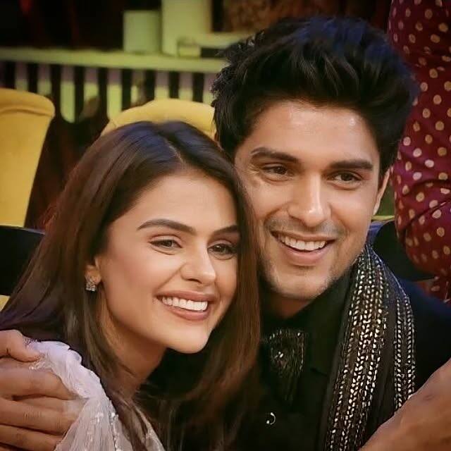 अंकित और प्रियंका के अनफॉलो करने के बाद से फैंस का दिल टूट गया है. उन्हें लग रहा है कि अब वो अपनी फेवरेट जोड़ी को दोबारा साथ में नहीं देख पाएंगे.