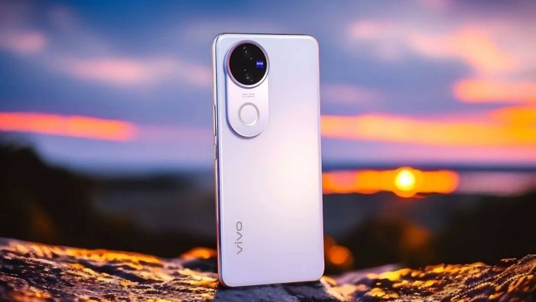 Vivo Phones: ভিভোর নতুন ফোন এপ্রিলে লঞ্চ হতে পারে ভারতে, কোন মডেল লঞ্চ হতে চলেছে? কী কী ফিচার থাকতে পারে, দামই বা কত হতে পারে Vivo V50e Tipped to Launch in India Mid April Check Expected Features and Design and Price Vivo Phones: ভিভোর নতুন ফোন এপ্রিলে লঞ্চ হতে পারে ভারতে, কোন মডেল লঞ্চ হতে চলেছে? কী কী ফিচার থাকতে পারে, দামই বা কত হতে পারে