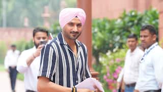 पंजाब में बुलडोजर एक्शन पर सवाल उठाने के बाद हरभजन सिंह की सफाई, 'एक ऐसी  सरकार है जो...'