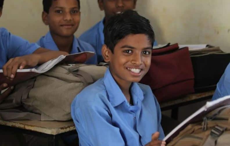 No language will be imposed on any state Center informed in the Rajya Sabha ਕਿਸੇ ਵੀ ਸੂਬੇ 'ਤੇ ਨਹੀਂ ਥੋਪੀ ਜਾਵੇਗੀ ਕੋਈ ਭਾਸ਼ਾ, ਰਾਜ ਸਭਾ 'ਚ ਕੇਂਦਰ ਨੇ ਦਿੱਤੀ ਜਾਣਕਾਰੀ