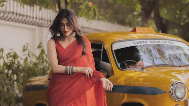 Chitrangda Singh exudes timeless elegance in her latest photoshoot for the promotions of Khakee: The Bengal Chapter.