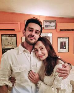 पाकिस्तानी एक्ट्रेस संग निकाह के एक साल बाद ही हुआ तलाक, फिर एक्स वाइफ ने रचा डाली 3 शादियां, पहचाना?