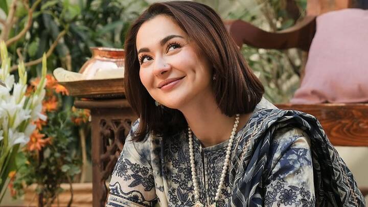 इस्लाम की एक वेबसाइट की मानें तो महिलाओं के लिए इस्लाम धर्म में कपड़े पहनने से लेकर सजने संवरने तक के लिए नियम तय हैं. इस्लाम में महिलाओं को चेहरे और हाथों को छोड़कर शरीर के सभी हिस्सों को ढीले-ढाले कपड़ों से ढकना चाहिए.