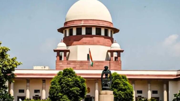 After 40 Years, Rape Survivor Gets Justice From Supreme Court பெண்ணுக்கு 40 ஆண்டுகள் கழித்து கிடைத்த நீதி! வருத்தம் தெரிவித்த உச்சநீதிமன்றம்! நடந்தது என்ன?