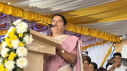 1200 posts in TN govt for handicapped Special exam soon Minister Geetha Jeevan தமிழக அரசில் 1200 பணியிடங்கள் விரைவில் சிறப்புத் தேர்வு- அமைச்சர் கீதா ஜீவன் அறிவிப்பு