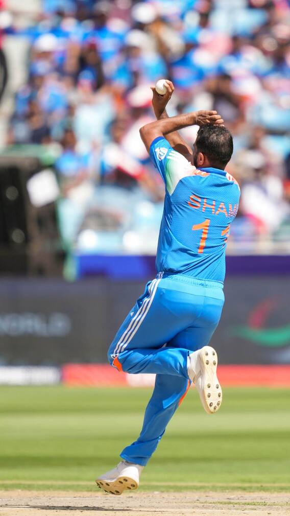 लेदर की बॉल पर थूक लगाने से क्या होता है?