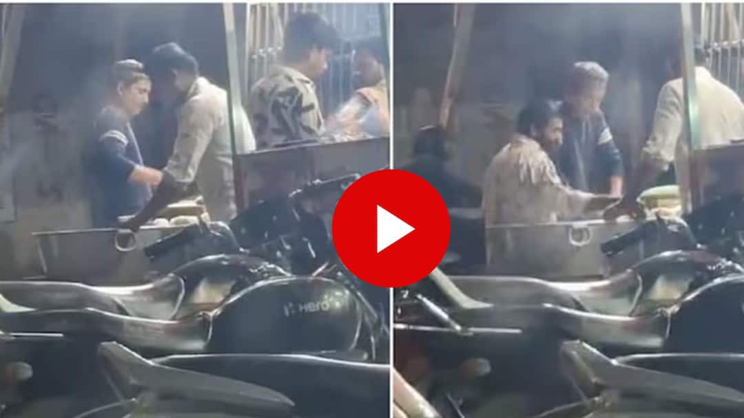 Video Viral: জলের বদলে থুতু দিয়ে তন্দুরি রুটি তৈরি! টেনে নিয়ে শ্রীঘরে ঢোকাল পুলিশ video goes viral UP man spits on rotis before placing them in tandoor Video Viral: জলের বদলে থুতু দিয়ে তন্দুরি রুটি তৈরি! টেনে নিয়ে শ্রীঘরে ঢোকাল পুলিশ