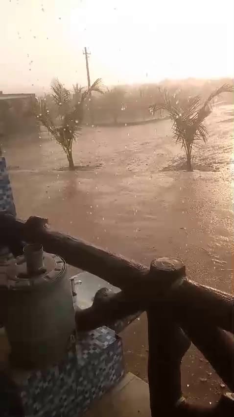 હવામાનમાં આવેલા આ પરિવર્તનથી લોકોને ગરમીથી થોડી રાહત મળી હતી.