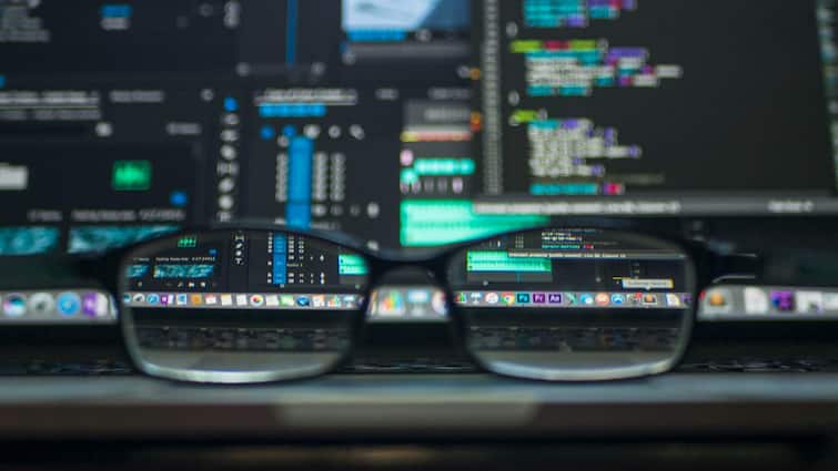 Can You Become A Software Developer Without Knowing How To Code? How AI Can Help