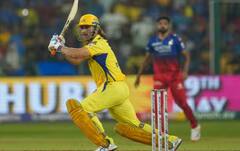 IPL 2025: ધોની સહિત આ ત્રણ દિગ્ગજ IPLમાંથી લઈ શકે છે નિવૃતિ, લિસ્ટમાં બે ચોંકાવનારા નામ સામેલ