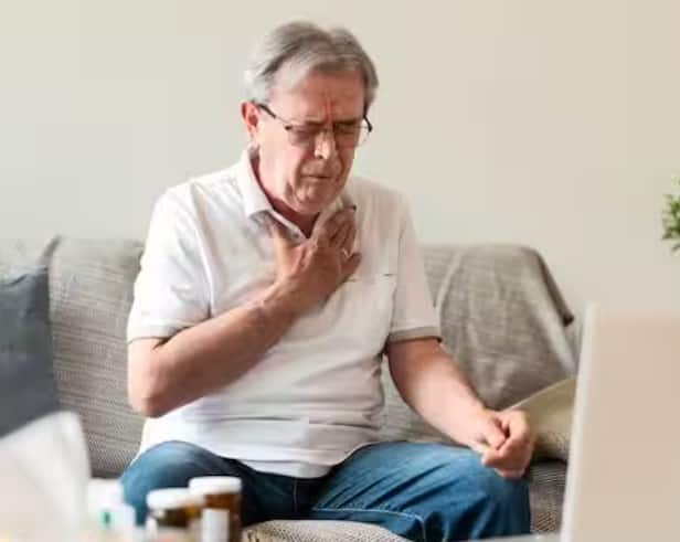 ਦਿਲ ਦੀਆਂ ਬਿਮਾਰੀਆਂ ਦਾ ਪਤਾ ਲਗਾਉਣ ਵਿੱਚ ਇੱਕ ਵੱਡੀ ਸਫਲਤਾ ਹਾਸਲ ਹੋਈ ਹੈ। ਵਿਗਿਆਨੀਆਂ ਨੇ ਇੱਕ ਨਵੇਂ ਔਜ਼ਾਰ ਦੀ ਜਾਂਚ ਕੀਤੀ ਹੈ, ਜੋ ਕਿ ਕਿਫਾਇਤੀ ਅਤੇ ਵਰਤੋਂ ਵਿੱਚ ਆਸਾਨ ਹੈ। ਇਸ ਔਜ਼ਾਰ ਨੇ ਦੁਨੀਆ ਭਰ ਵਿੱਚ ਦਿਲ ਦੀਆਂ ਬਿਮਾਰੀਆਂ ਨਾਲ ਨਜਿੱਠਣ ਦੀਆਂ ਉਮੀਦਾਂ ਜਗਾਈਆਂ ਹਨ।