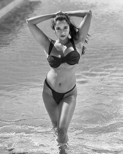 Pooja Bhalekar Photos: પૂજા ભાલેકરની બ્લેક એન્ડ વ્હાઈટ તસવીરોએ લગાવી આગ