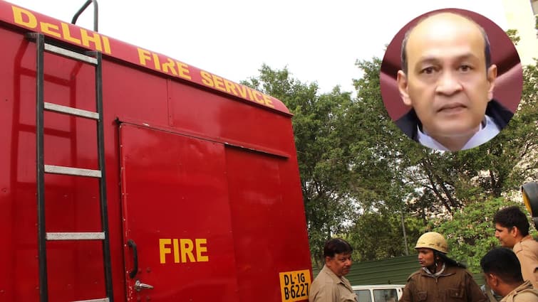 justice yashwant varma delhi fire department on high court judge जस्टिस यशवंत वर्मा के घर आग से भड़का कथित कैश का विवाद, फायर डिपार्टमेंट के रिकॉर्ड में क्या-क्या जिक्र?