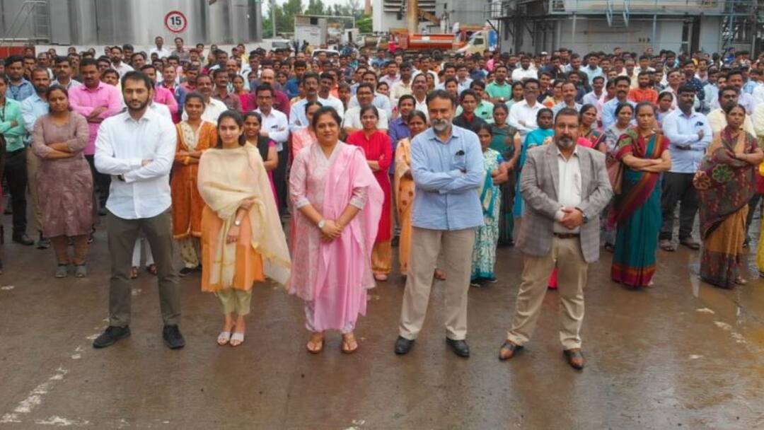 Govind Milk successfully completes Income Tax audit re-affirming its honest business values know all details in marathi 'गोविंद मिल्क'ने आयकर तपासणी यशस्वीरित्या पूर्ण केली, आणि त्यांच्या प्रामाणिक व्यवसायाची मूल्ये पुन्हा सिद्ध केली