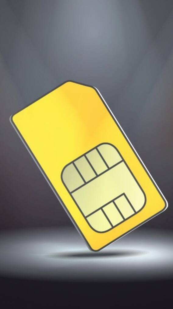 भारत में पहला सिम कार्ड किस कंपनी ने पेश किया था?
