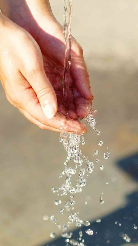 किस देश में पीने का पानी सबसे ज्यादा गंदा