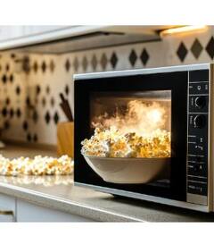 Microwave 'ਚ ਬਣਾਏ ਪੌਪਕੌਰਨ ਖਾਣਾ ਸਹੀ ਰਹਿੰਦਾ ਜਾਂ ਨਹੀਂ! ਜਾਣੋ ਸਿਹਤ ਮਾਹਿਰ ਦੀ ਰਾਏ