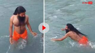 हर की पौड़ी पर पहुंचकर बाबा रामदेव ने लगाई गंगा में छलांग, स्विमिंग का वीडियो जमकर हो रहा वायरल