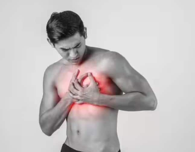 ਰਿਸਰਚ ਟੀਮ ਹੁਣ ਵੱਡੇ ਪੱਧਰ 'ਤੇ ਦਿਲ ਦੀ ਬਿਮਾਰੀ ਦਾ ਪਤਾ ਲਗਾਉਣ ਵਾਲੇ ਟੂਲ ਨੂੰ ਵਿਕਸਤ ਕਰਨ ਅਤੇ ਵੰਡਣ ਤੋਂ ਪਹਿਲਾਂ ਰੈਗੂਲੇਟਰੀ ਪ੍ਰਵਾਨਗੀ ਅਤੇ ਹੋਰ ਕਲੀਨਿਕਲ ਪ੍ਰਵਾਨਗੀ 'ਤੇ ਕੰਮ ਕਰ ਰਹੀ ਹੈ। ਜੇਕਰ ਇਹ ਸਫਲ ਹੁੰਦਾ ਹੈ ਤਾਂ ਬਹੁਤ ਜਲਦੀ ਇਹ ਔਜ਼ਾਰ ਬਾਜ਼ਾਰ ਵਿੱਚ ਆ ਜਾਵੇਗਾ ਅਤੇ ਇਹ ਦਿਲ ਨਾਲ ਸਬੰਧਤ ਬਿਮਾਰੀਆਂ ਦੇ ਜੋਖਮ ਨੂੰ ਘਟਾ ਦੇਵੇਗਾ।