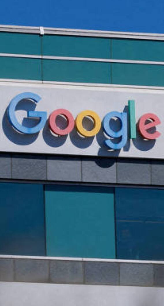 Google स्मार्टफोन के अलावा और कौन कौन से प्रोडक्ट बनाता है?