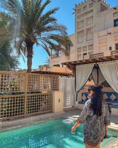 पति और बेटी संग दुबई में वेकेशन मना रही हैं ऋचा चड्ढा, पहली बार फैंस को दिखाई लाडली की झलक