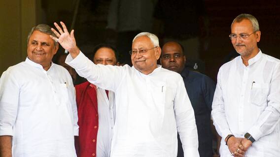 Discontent In JD(U) Over Support For Waqf Bill, 2 Party Leaders Resign Amid Voting In Parliament