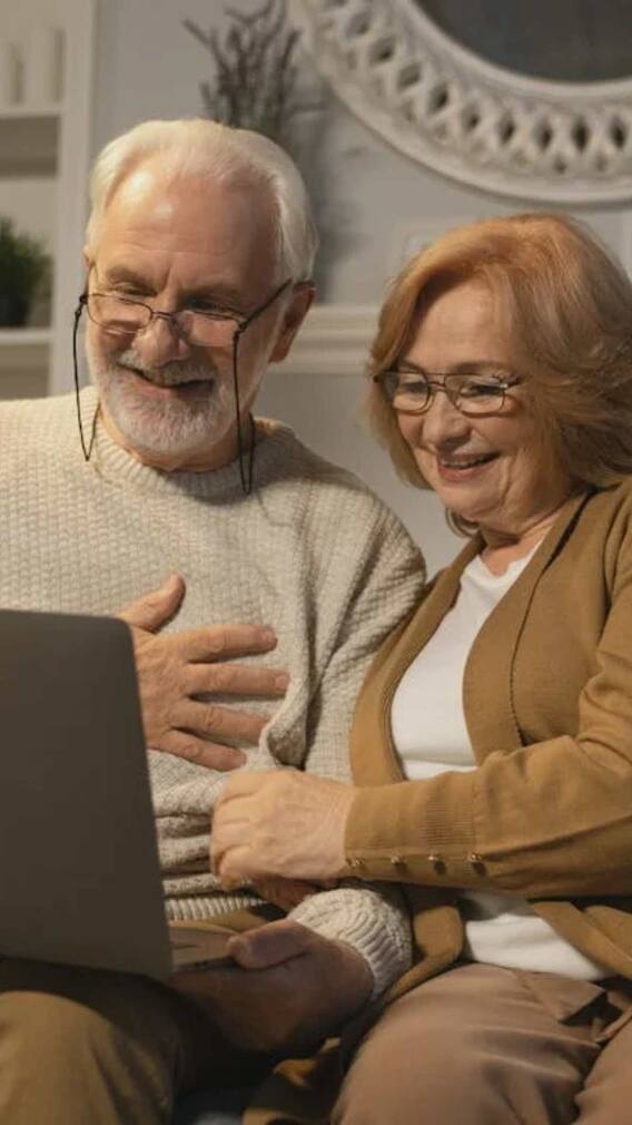 एनपीएस या यूपीएस, कौन सी पेंशन स्कीम है बेहतर?